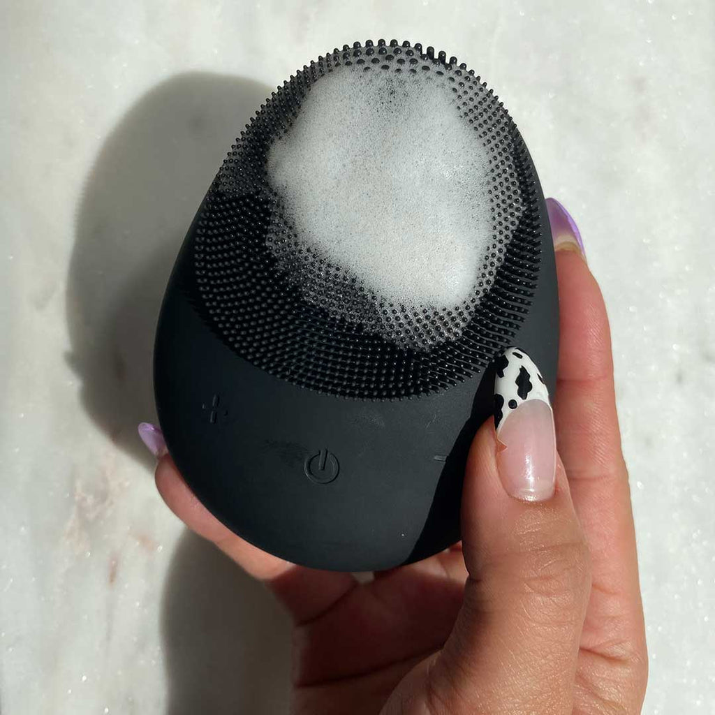 Isla Facial Cleansing Brush